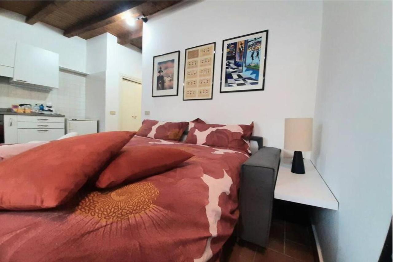 Il Rifugio Sui Navigli Con Garage Privato Gratuito Aria Condizionata & Wi-Fi Appartement Milaan Buitenkant foto